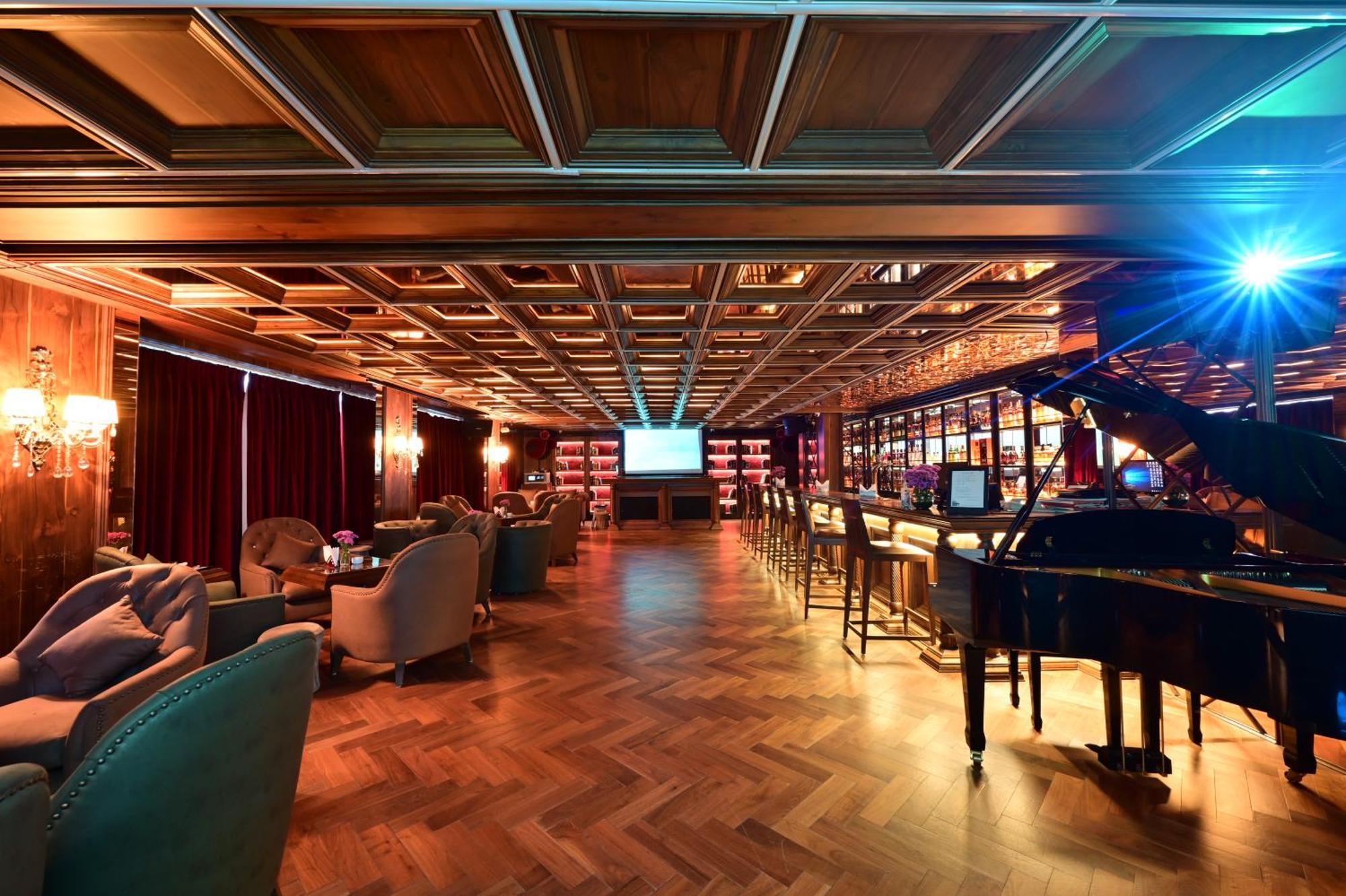 Clarens Hotel Gurgaon Exterior foto