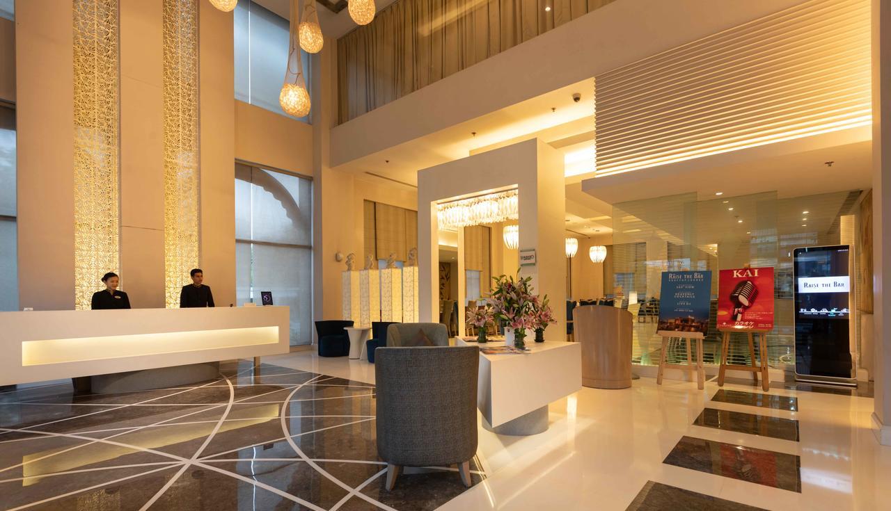 Clarens Hotel Gurgaon Exterior foto
