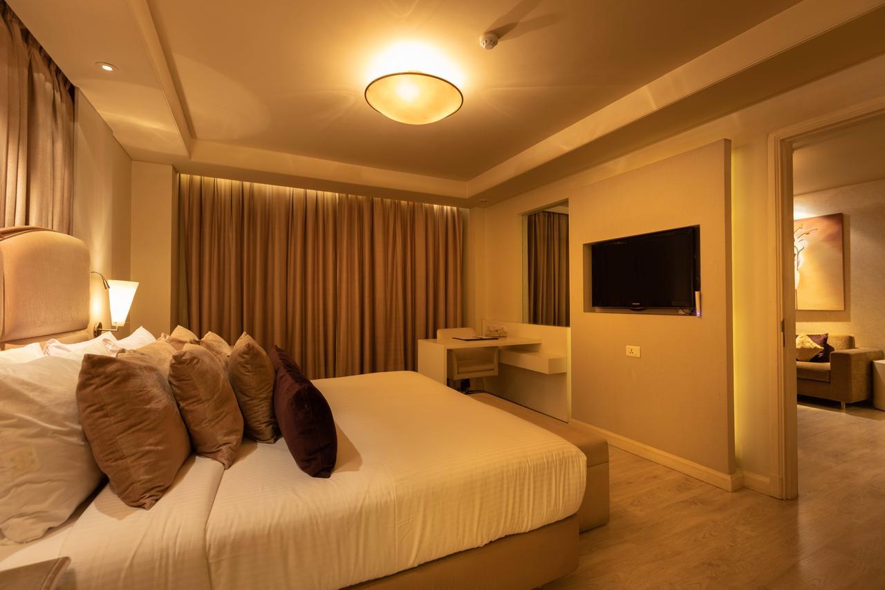Clarens Hotel Gurgaon Exterior foto